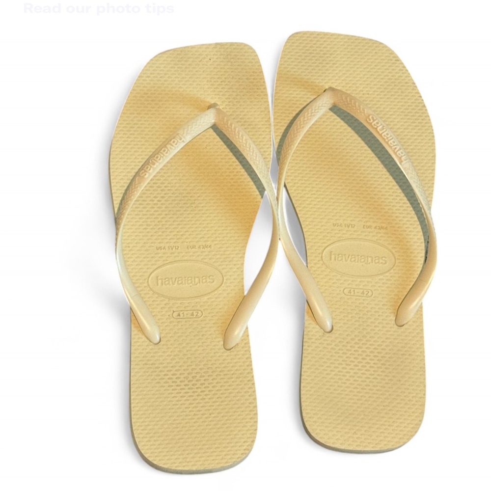 Havaianas Butter Yellow Square Toe Flip Flops